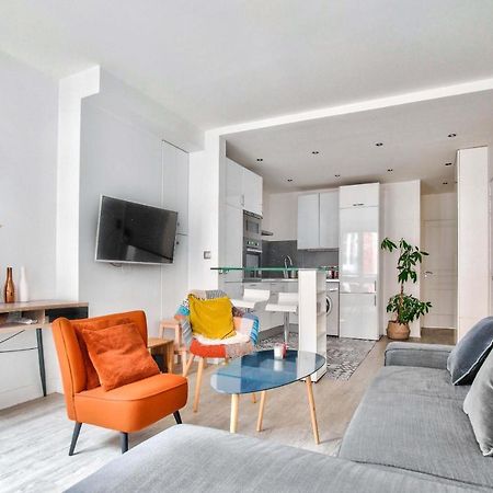 Appartement Quartier Tour Eiffel Free Netflix Parigi Esterno foto