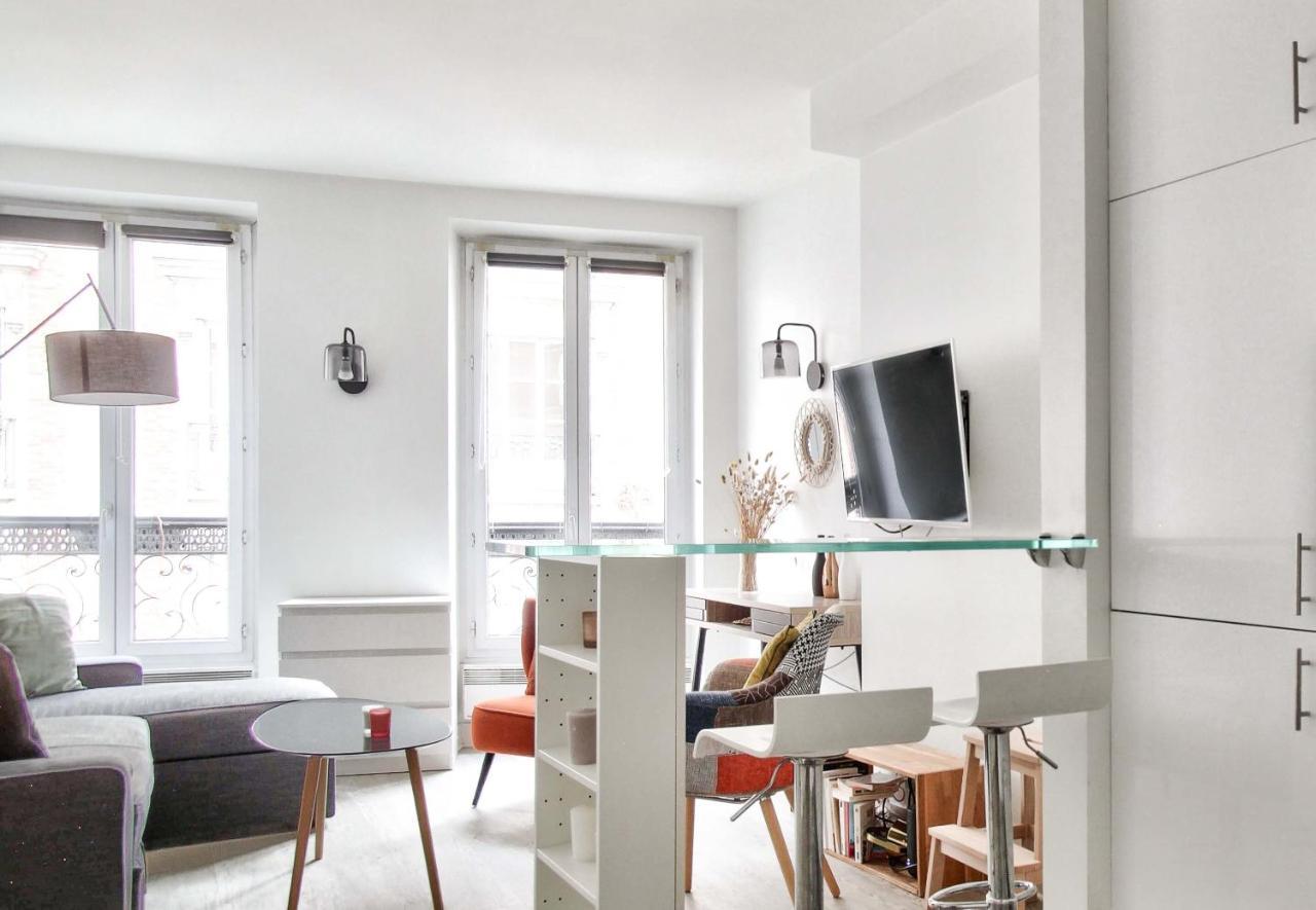 Appartement Quartier Tour Eiffel Free Netflix Parigi Esterno foto
