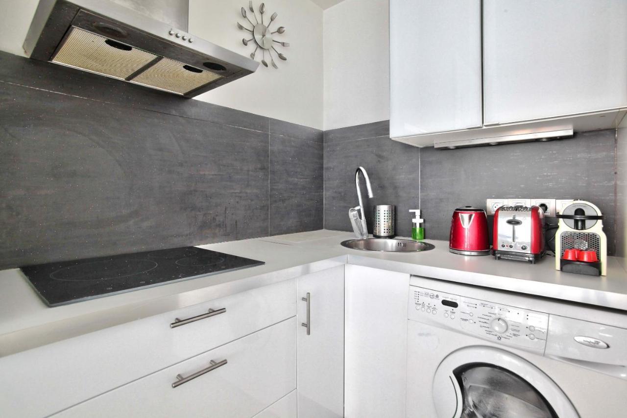 Appartement Quartier Tour Eiffel Free Netflix Parigi Esterno foto